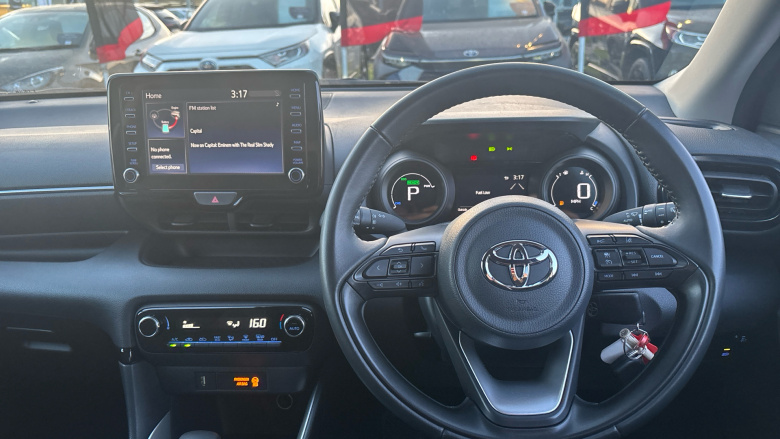 Toyota Yaris 1.5 Hybrid Design 5dr CVT Hybrid Hatchback